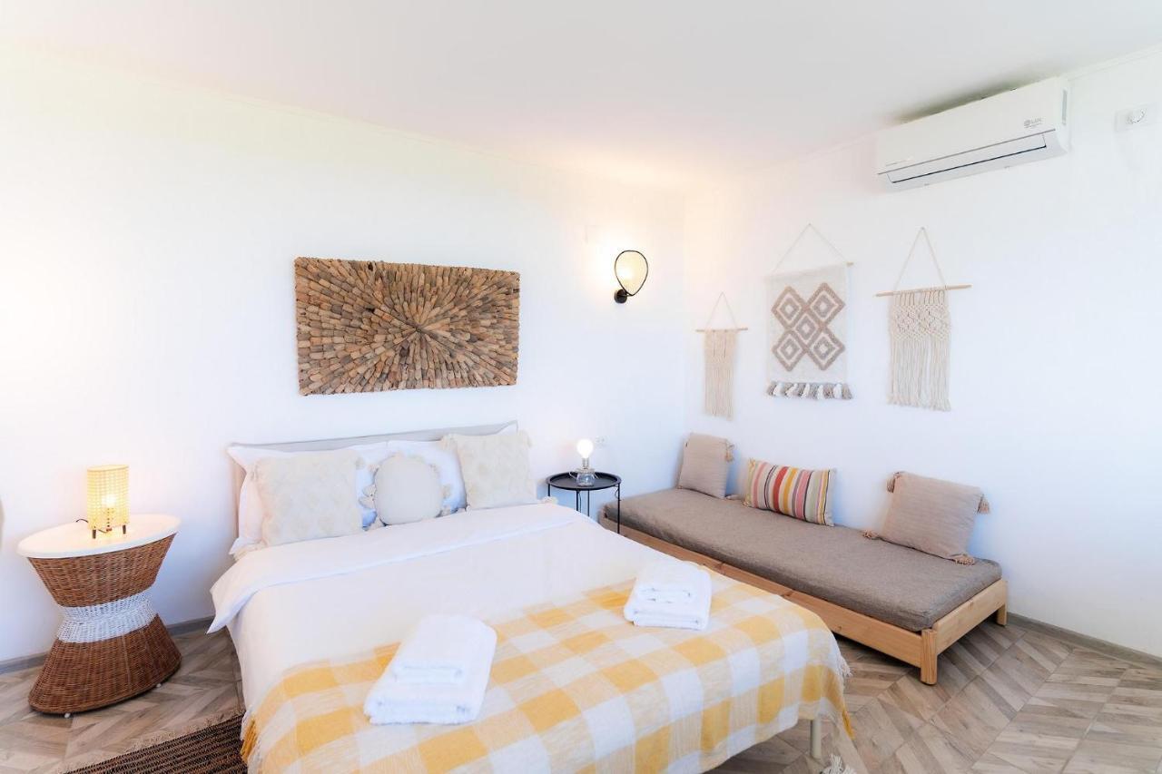 Ferienwohnung Rezident Corbu Corbu  Exterior foto